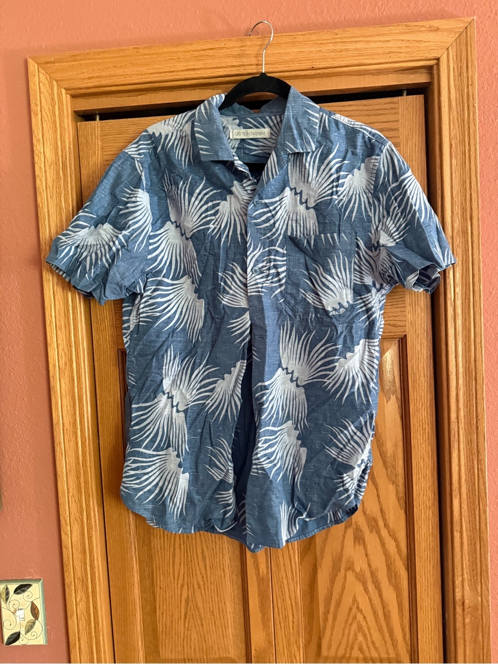 Outerknown Blue & White Tropical Print Short-Sleeve Button-Down